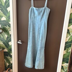 TOCCIN Denim mermaid style dress NWT’s sz 6